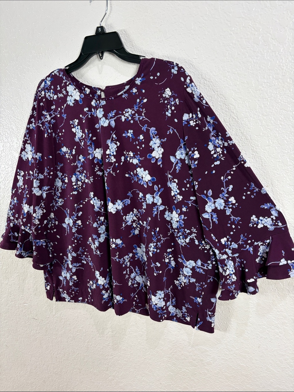 KARLLAGERFELD,Size 2X,Women's Plum Floral Ruffle-Sleeve Blouse - Picture 5 of 17